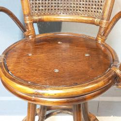 Vintage rotan barkrukken