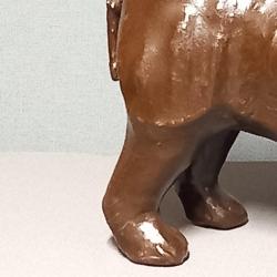 Grote zeer decoratieve leren neushoorn