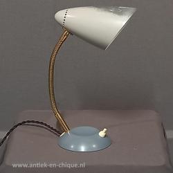 Kleine Kaiser Idell bureaulamp