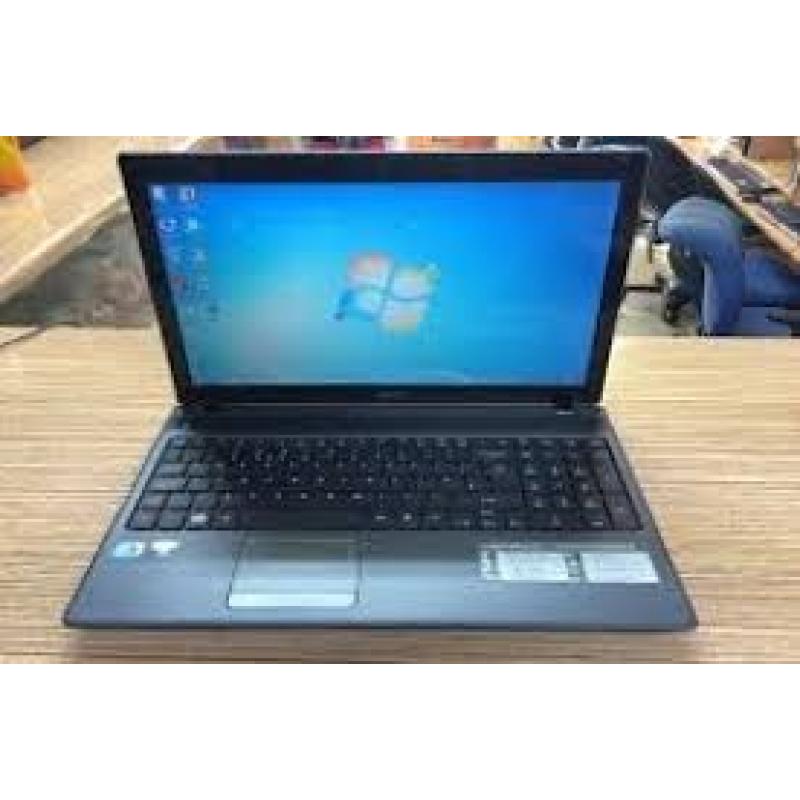 Te Koop 15 Inch Acer Lapto voor € 95.
