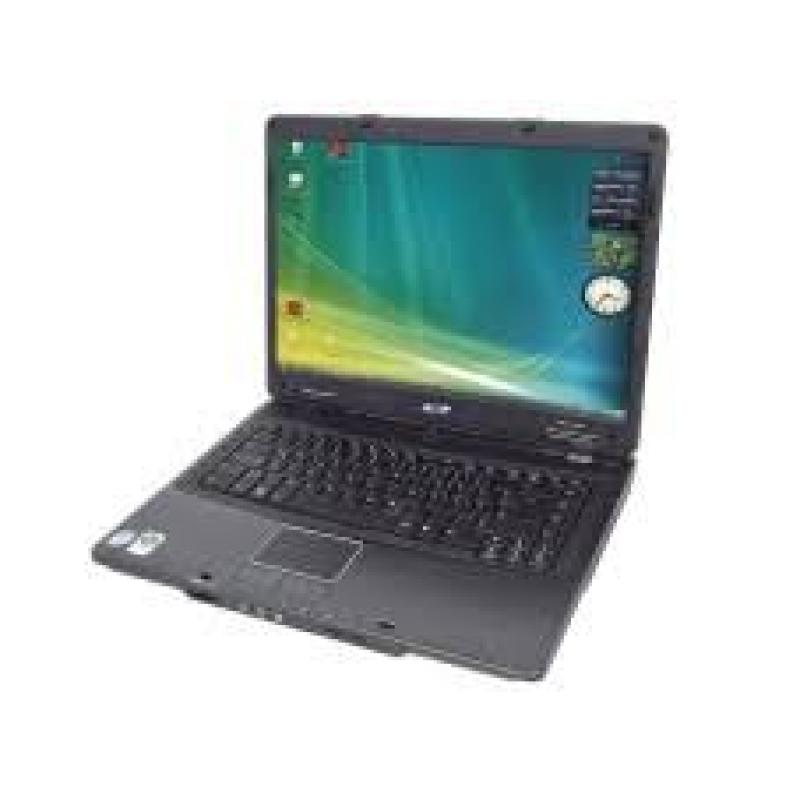Te Koop een 15 Inch Acer Laptop Extensa 5630 EZ met 2 Ghz met met draadloos internet en een Stroomadapter.