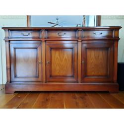 Dressoir