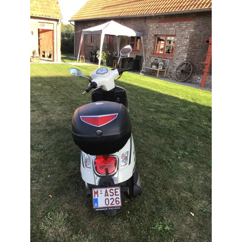 Scooter razzo