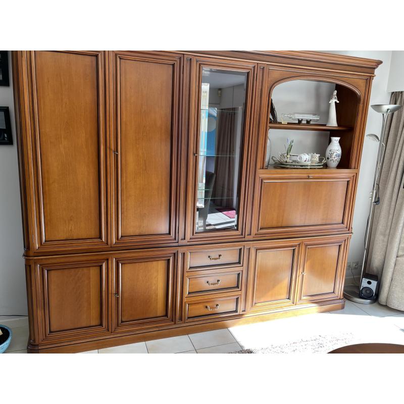 Kersenhouten wandkast