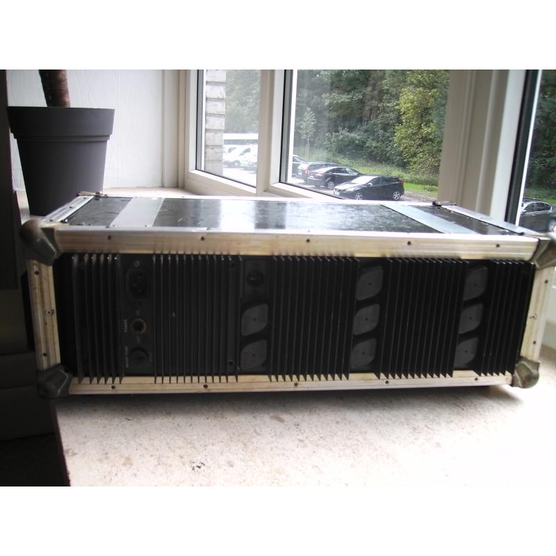 DYNACORD BAS-AMP (TOP)