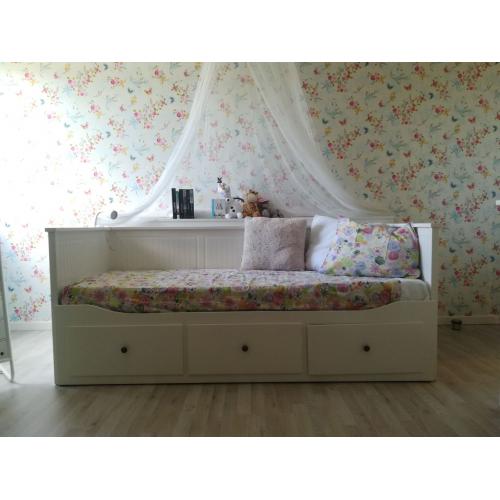 Bedbank met 3 lades