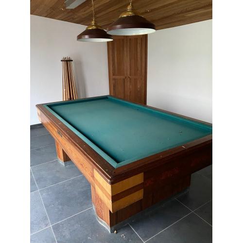 Van Laere biljarttafel - vraagprijs € 1400 (zelf af te halen)