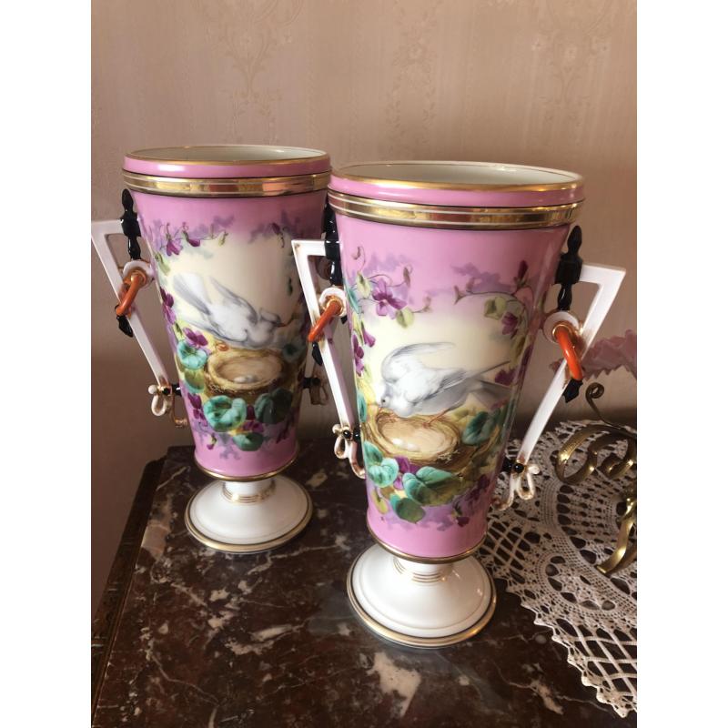 Antieke / oude decoratieartikelen - Opaline vazen - 2 stuks
