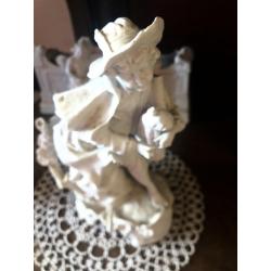 Antieke / oude decoratieartikelen - Biscuit beeldjes