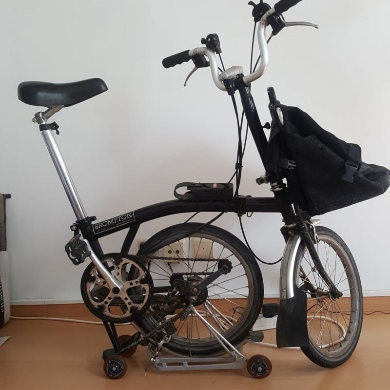 Zwarte Brompton (6 versnellingen) amper gebruikt
