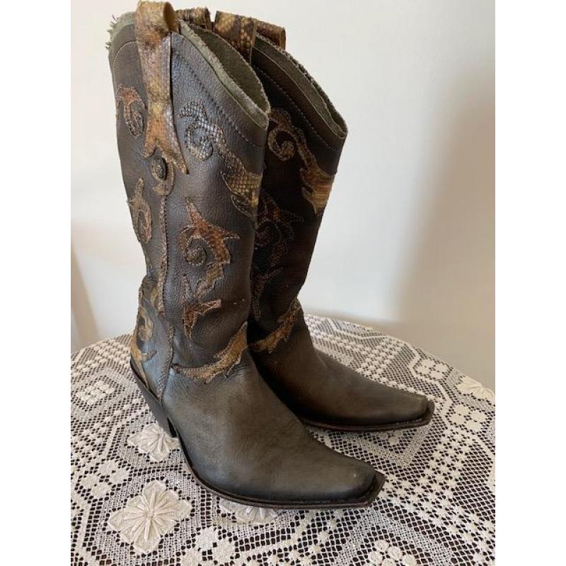 dames cowboylaarzen. Maat 38.