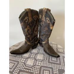 dames cowboylaarzen. Maat 38.