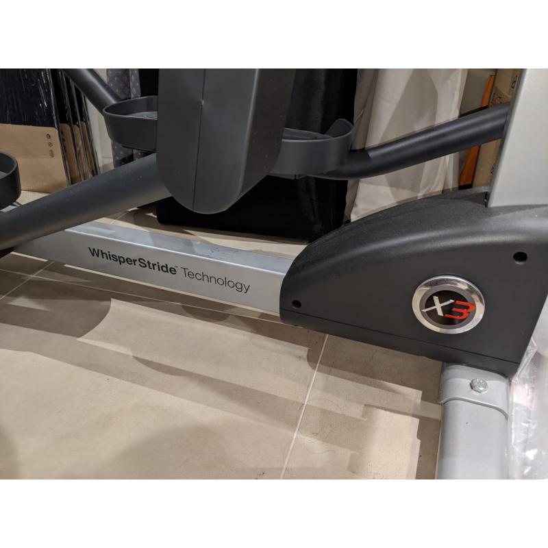 Crosstrainer Life Fitness X3 (in goede staat)