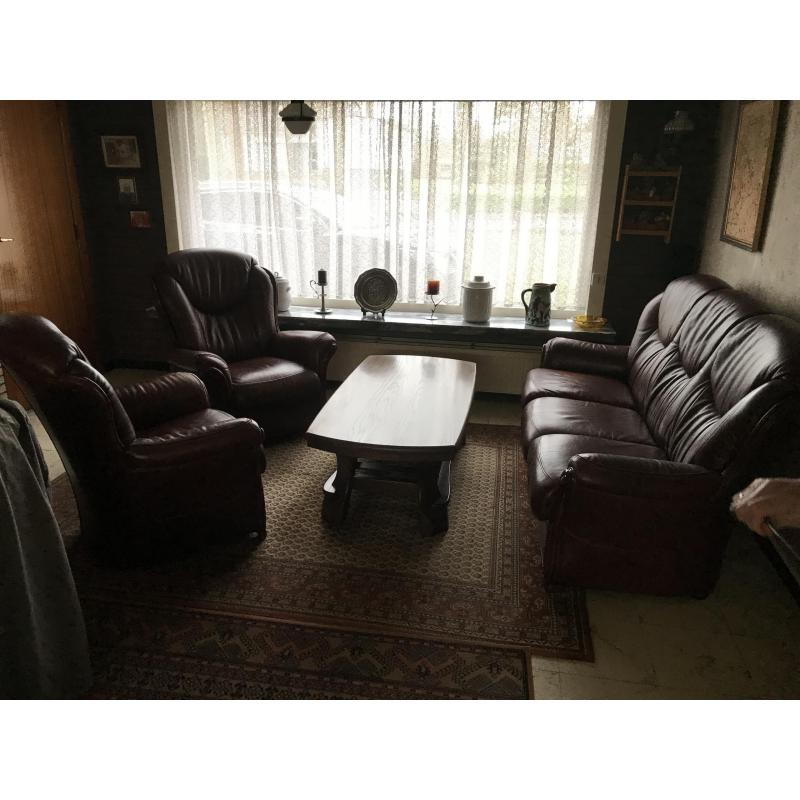 Duurzaam leder salon met salontafel