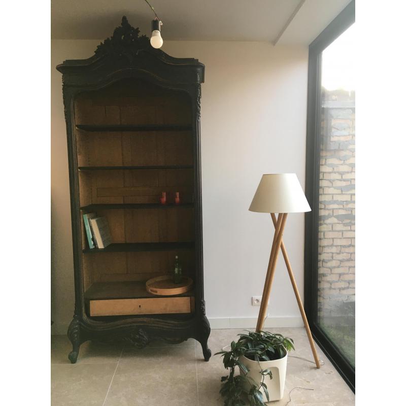 Antieke kast te koop