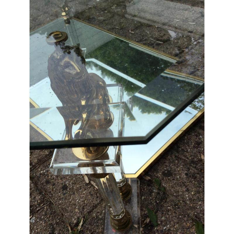 Salontafel met geslepen glas