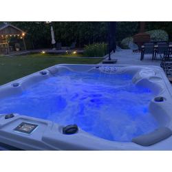 Jacuzzi 6 Miami 6 personen 1600 liter aankoop 2021