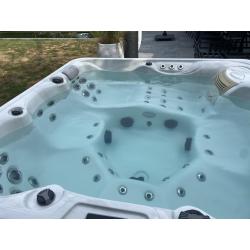 Jacuzzi 6 Miami 6 personen 1600 liter aankoop 2021