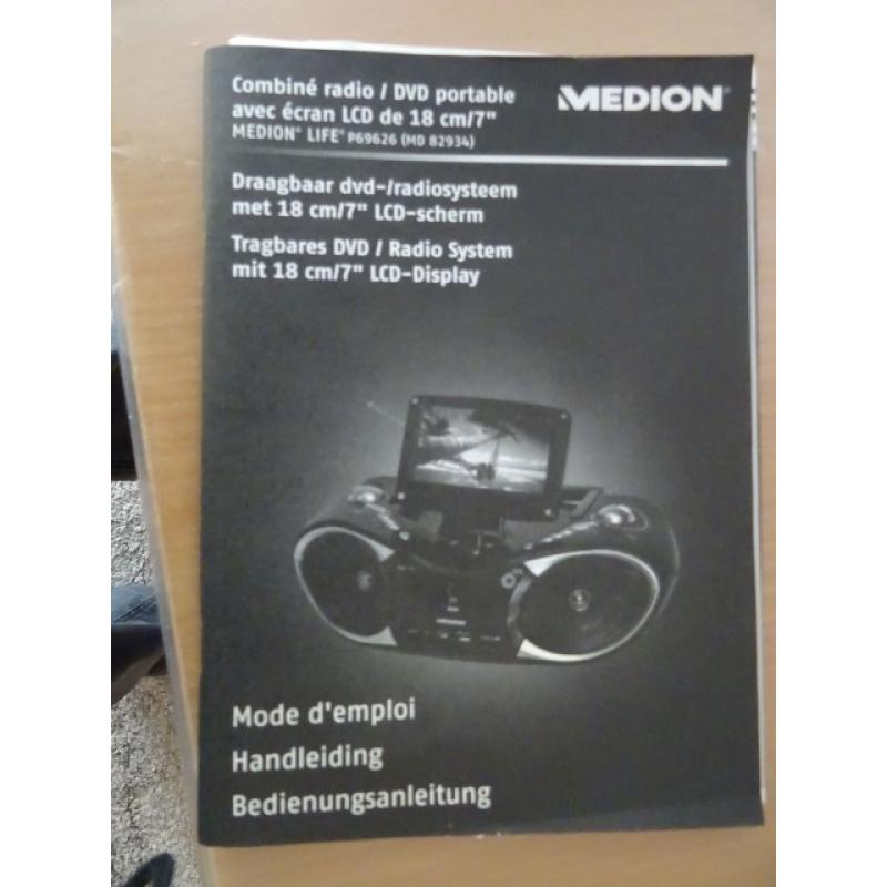Radio-CD-DVD speler met LCD scherm