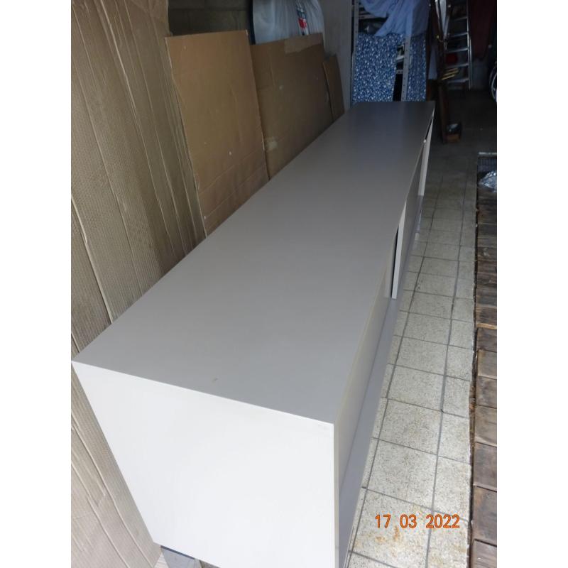 moderne kast