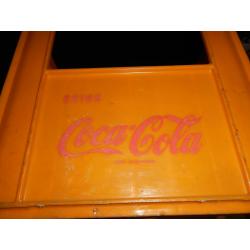 Coca-Cola krat van Nederlandse bodem - jaren '80 oranje/rood