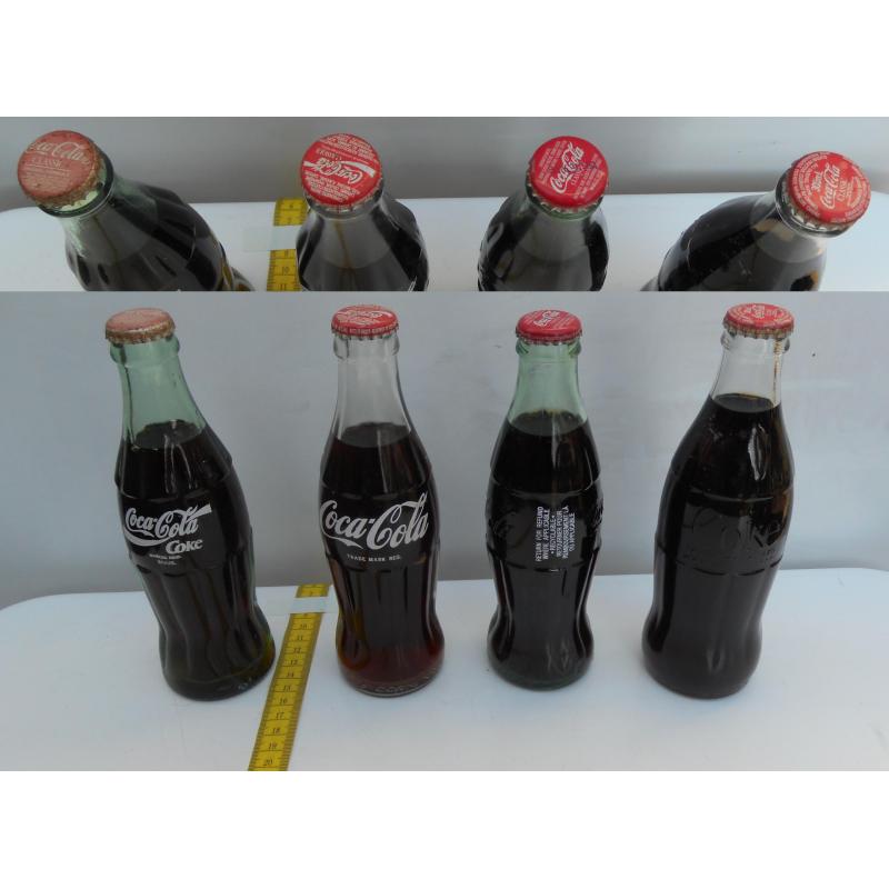 25 Coca-Cola flessen kroonkurk relief contourfles - PARTIJ