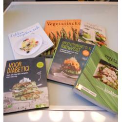 vegetarische en andere niet gebruikte kookboeken