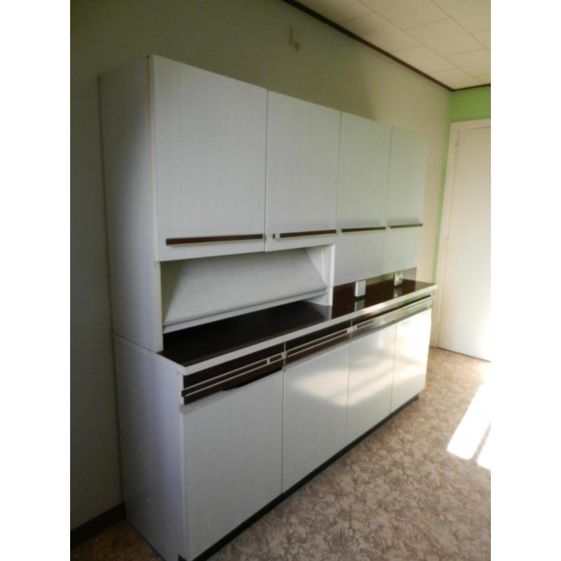Retro witte kast