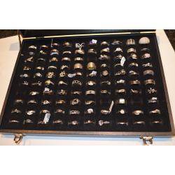 GROTE PARTIJ RINGEN, VEEL ZILVER 925.