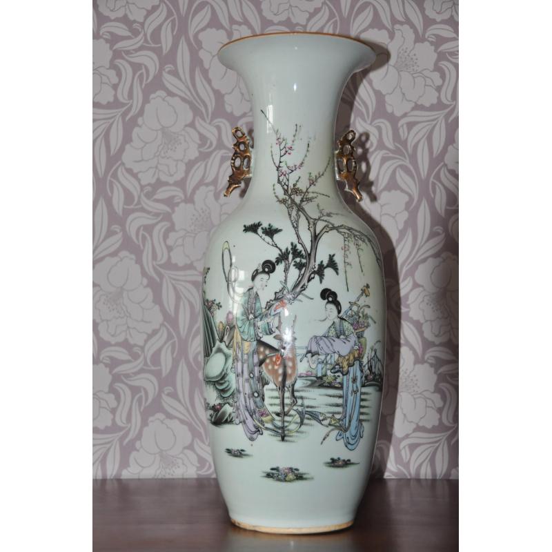 chinese vaas & lamp met lampekap