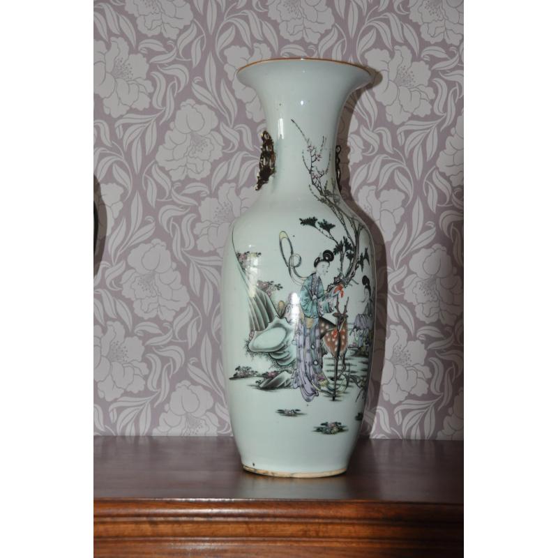 chinese vaas & lamp met lampekap
