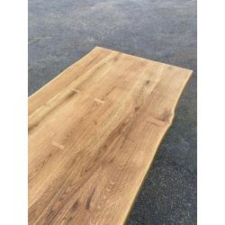 TE HUUR OF TE KOOP COMMERCIEEL- GEEL