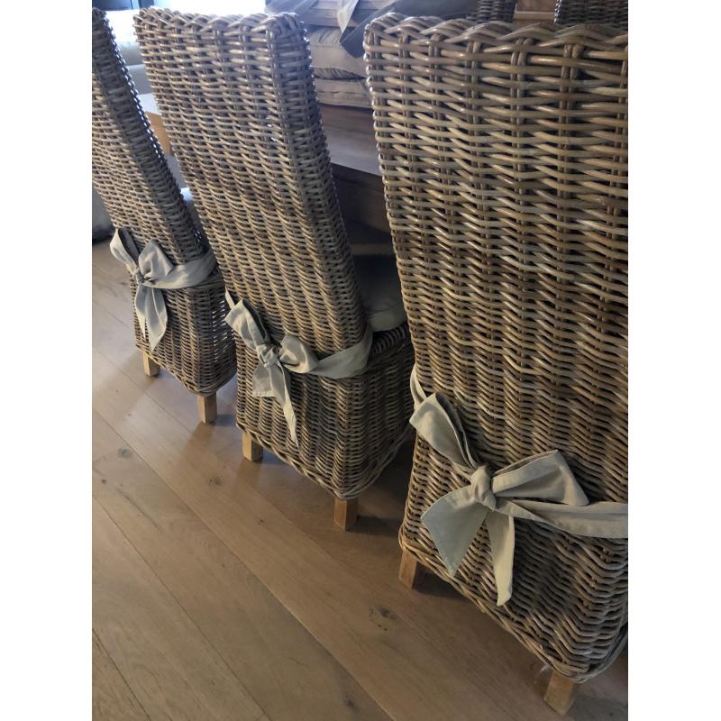 6 landelijke eetkamerstoelen