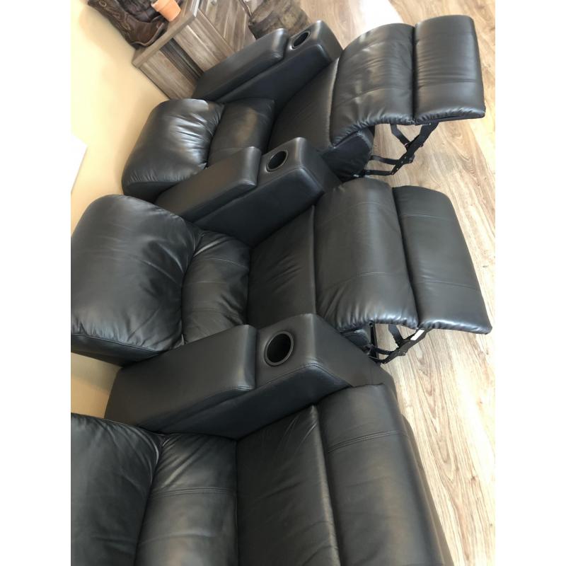“De ROMA” 3-ZITS gebogen Home Cinema seats, bioscoopzetel