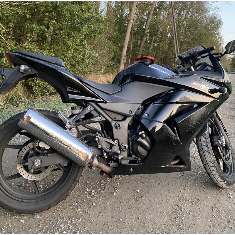 Motor Kawasaki Ninja 250R
