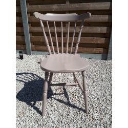 Houten stoelen te koop