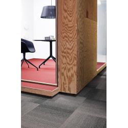 Tapijttegels met streepje en extra isolatie NIEUW Interface