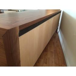 Prachtig notenhouten dressoir
