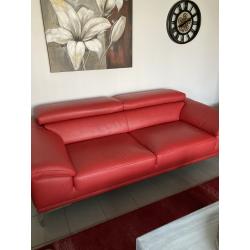 Rode lederen salon