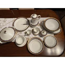 12 delig antiek servies