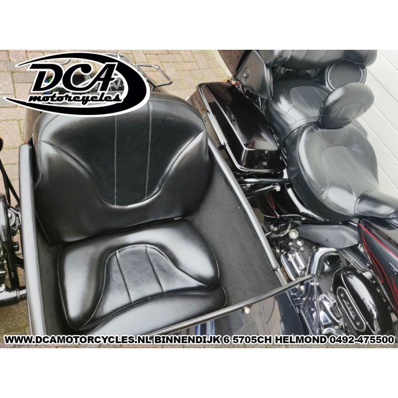 HARLEY-DAVIDSON FLHTCUSE-5BLK ULTRA CLASSIC CVO LSE1 ZIJSPAN