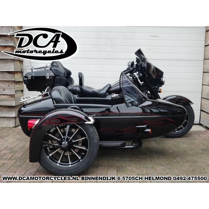 HARLEY-DAVIDSON FLHTCUSE-5BLK ULTRA CLASSIC CVO LSE1 ZIJSPAN