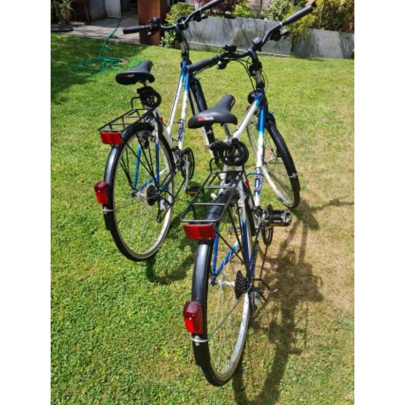 1 dames- & 1 herenfiets Kyoso
