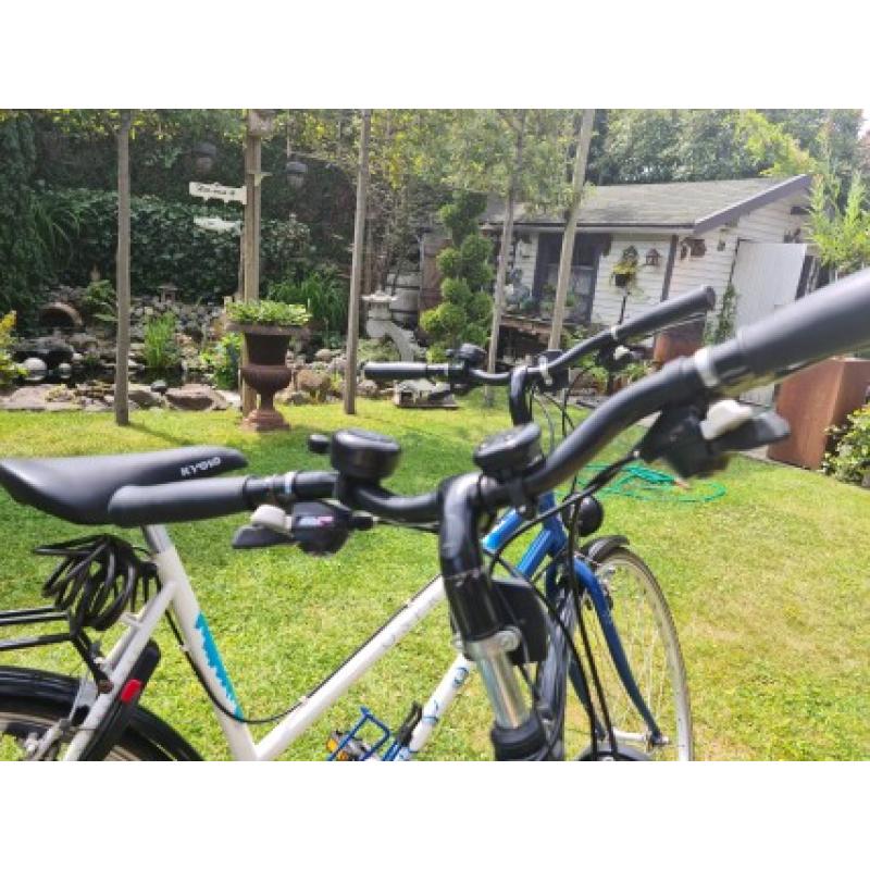 1 dames- & 1 herenfiets Kyoso