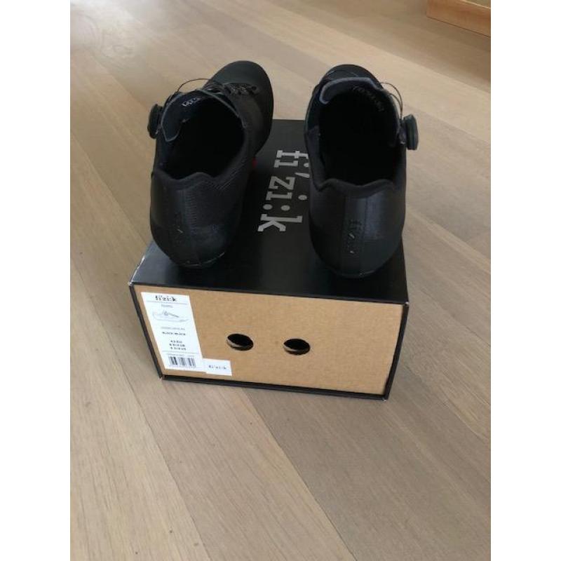 Fietsschoenen Fizik Tempo overcurve R4 black/black maat 43