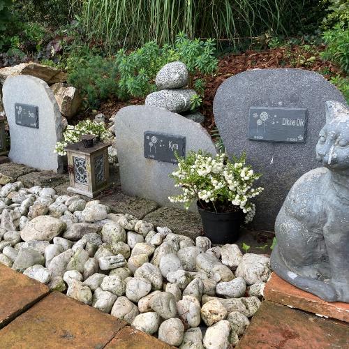 Grafsteentje voor hond/ kat