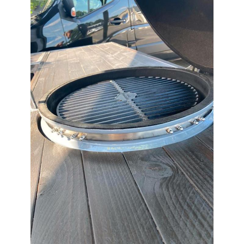 Maatwerk Buitenkeuken Kamado gas bbq Big Green Egg The Basterd Kamado Joe