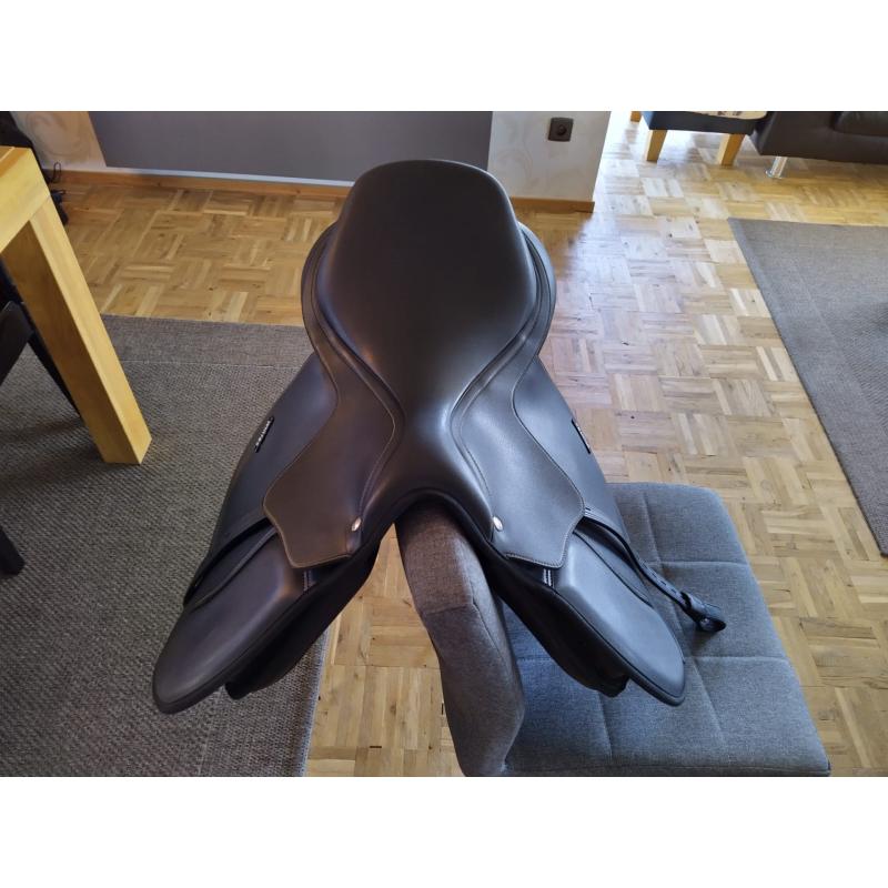 Wintec springzadel 16,5 inch
