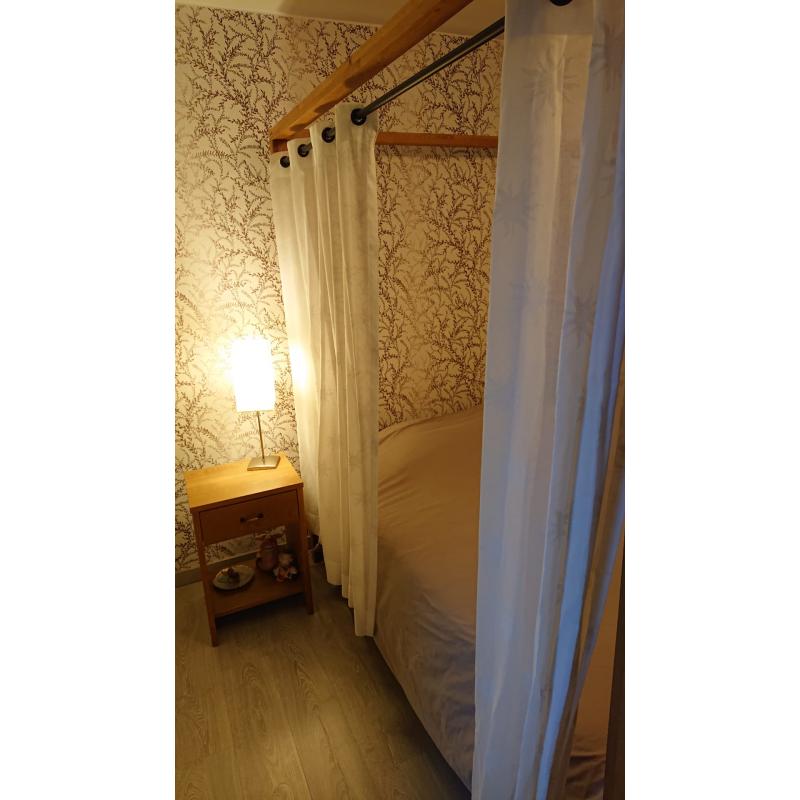 Frans eiken hemelbed (massief) (Incl nachtkastjes)