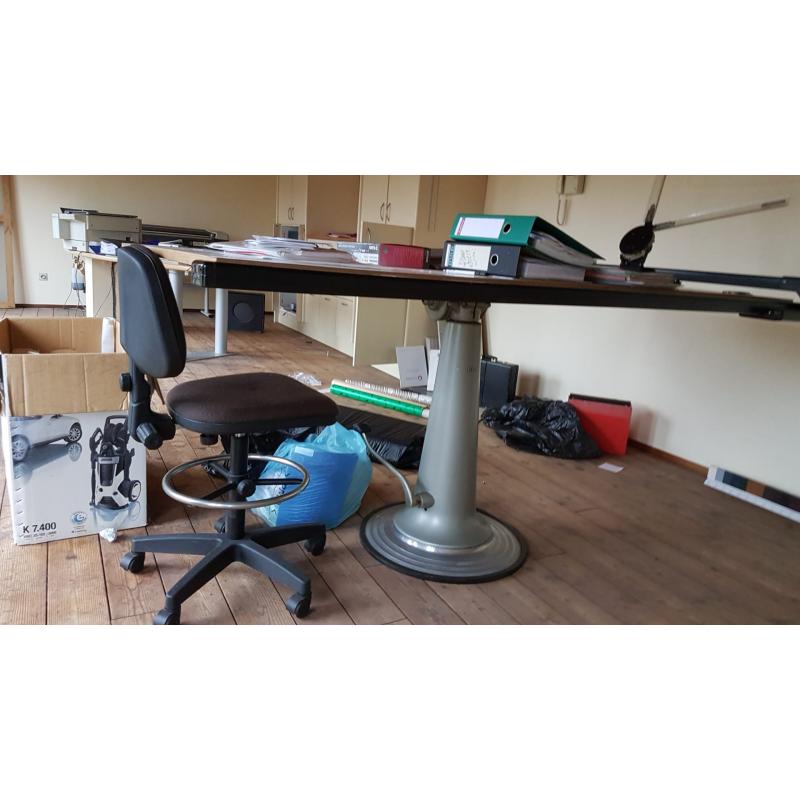 Antieke voet voor tekentafel